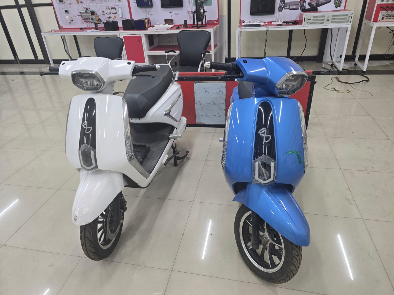 2-wheeler working models